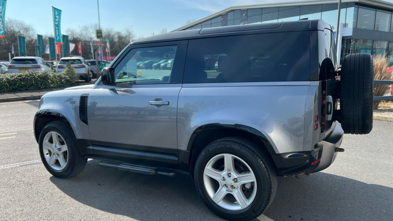 Land Rover Defender 3.0 D250 X-Dynamic SE 90 3dr Auto Diesel Estate